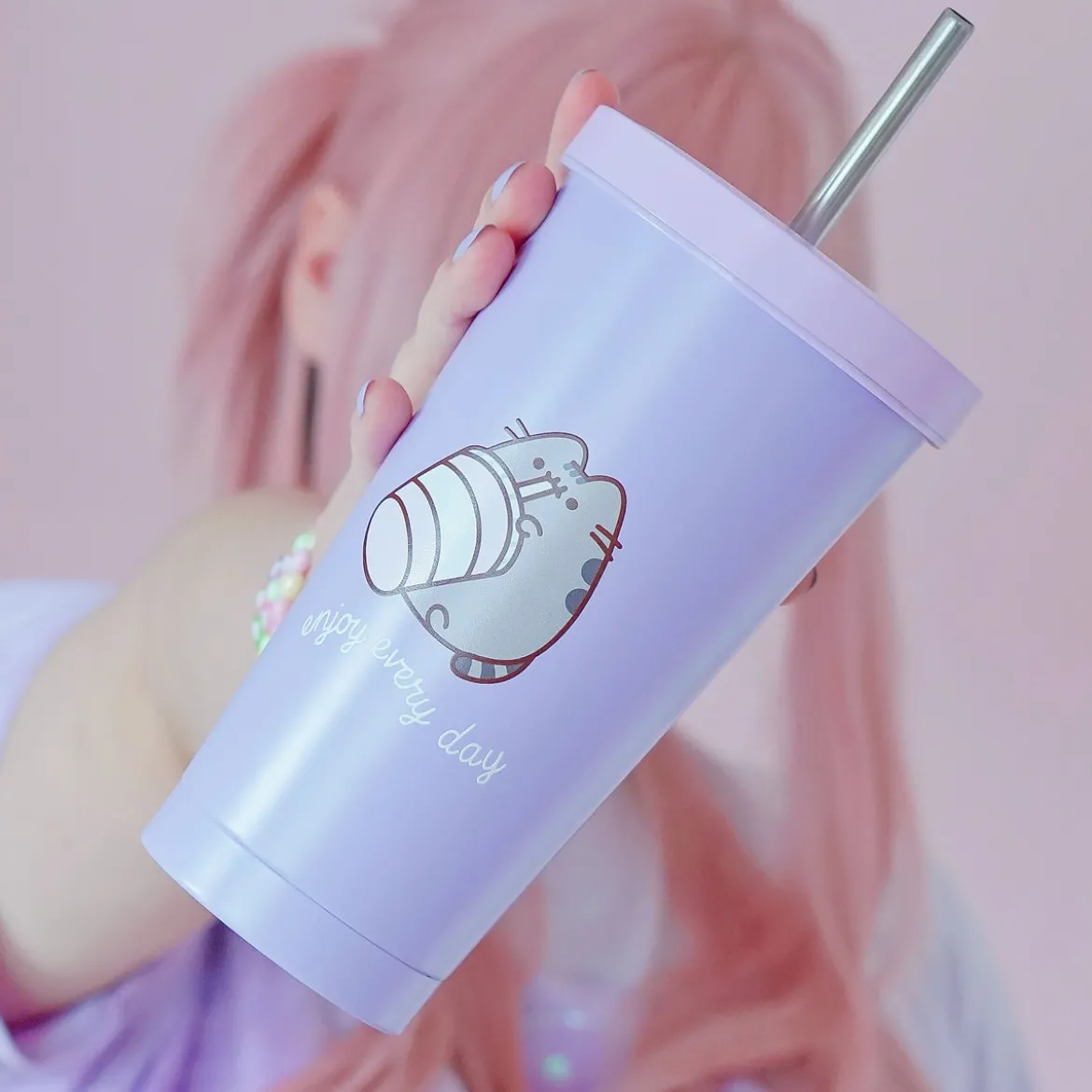 Pusheen - Enjoy Every Day Trinkbecher mit Strohhalm