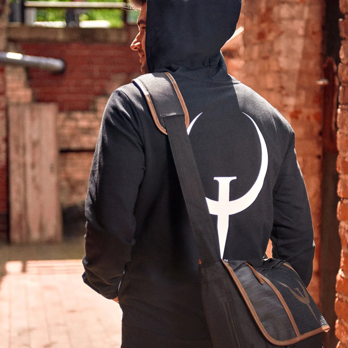 Quake - Logo Jacke schwarz