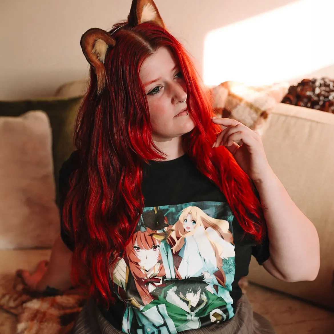 Rising of the Shield Hero - Crew T-Shirt schwarz