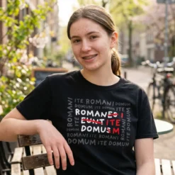 Romani Ite Domum T-Shirt für Monty Python Fans