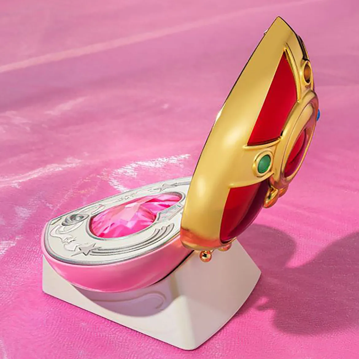 Sailor Moon - Cosmic Heart Compact Brosche Replik