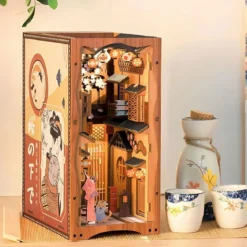 Sakura - Unter dem Sakura-Baum Book Nook Modell Bausatz Holz