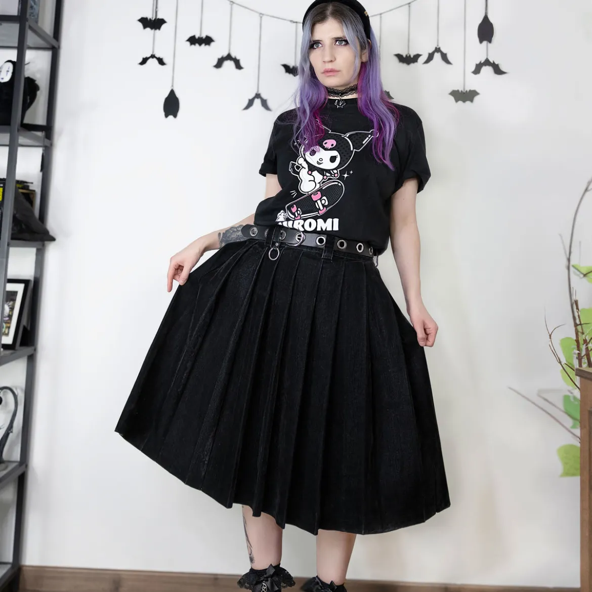 Sanrio - Kuromi Hello Kitty and Friends T-Shirt