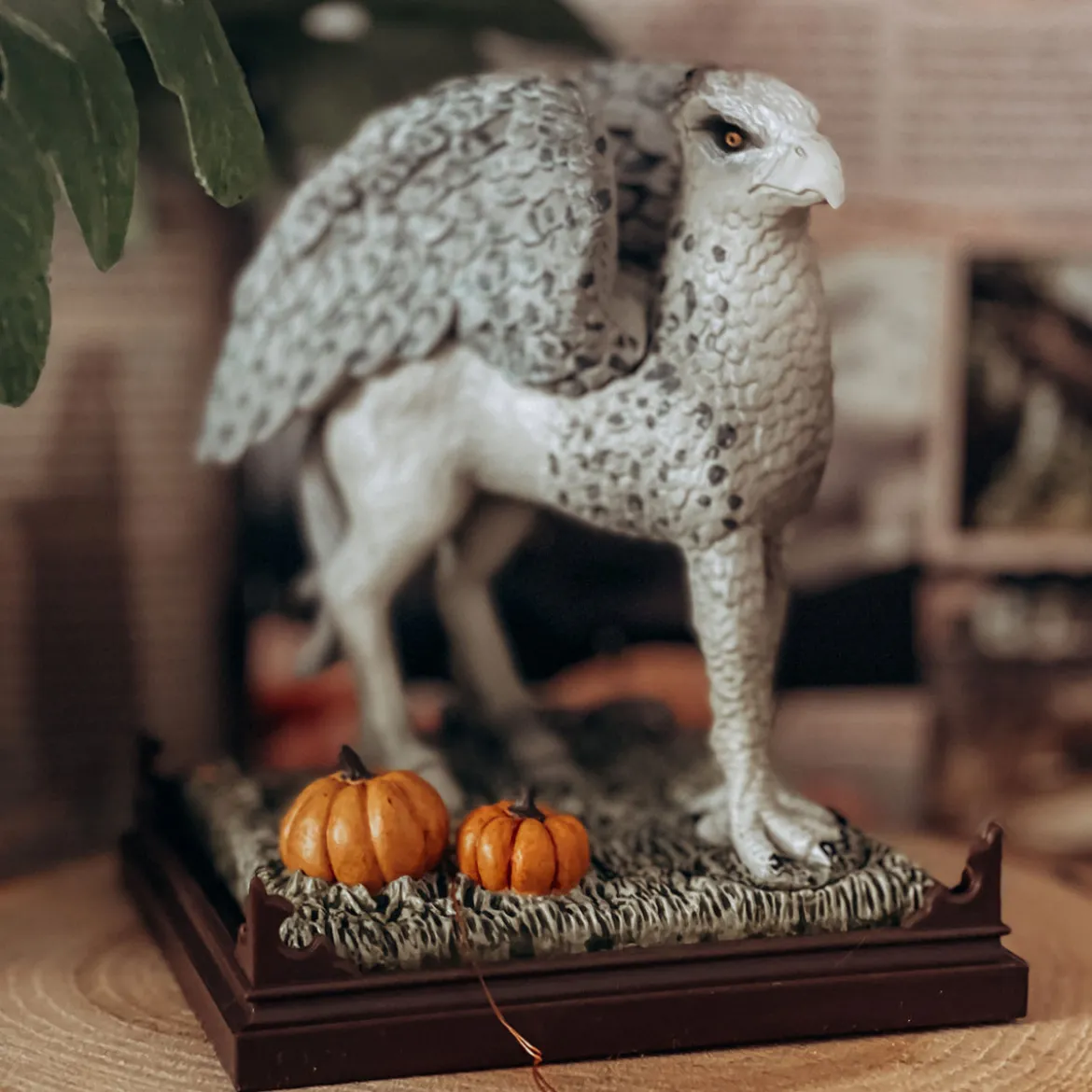 Seidenschnabel - Harry Potter Magische Tierwesen Figur