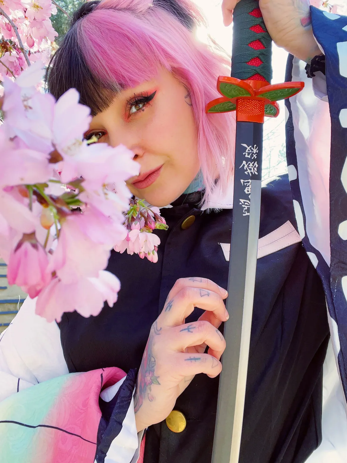 Shinobu Hashira Katana Replik mit Saya für Demon Slayer Fans