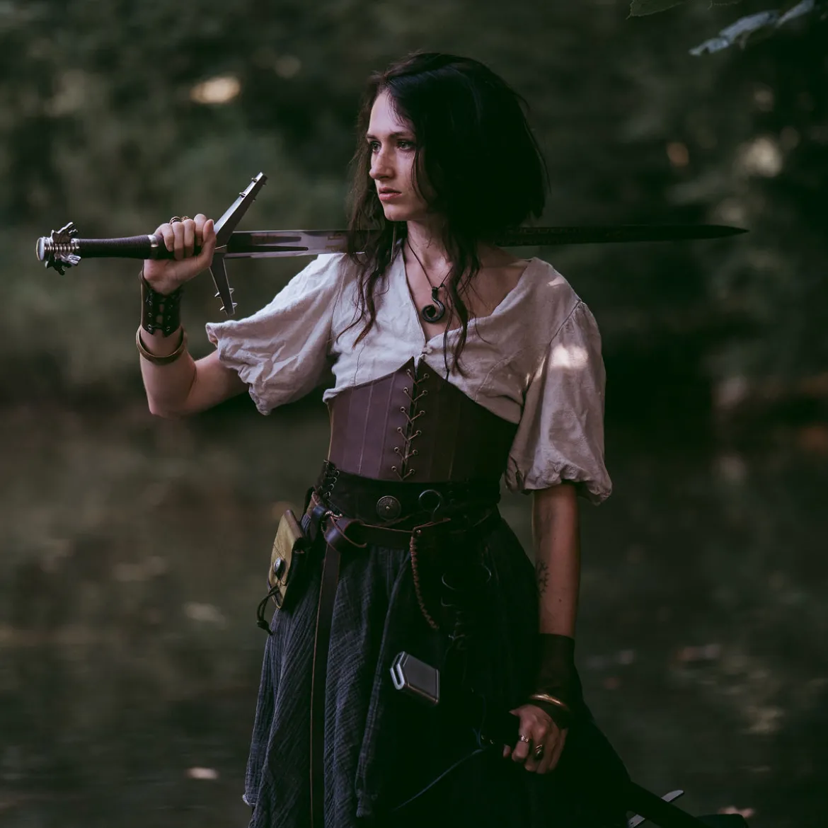 Silberschwert Geralt von Riva Replik mit Scheide für Witcher Fans