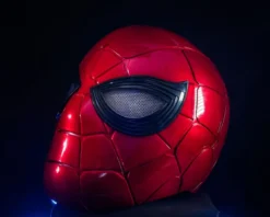 Spider-Man - Iron Spider Helm Replik mit Lichteffekten