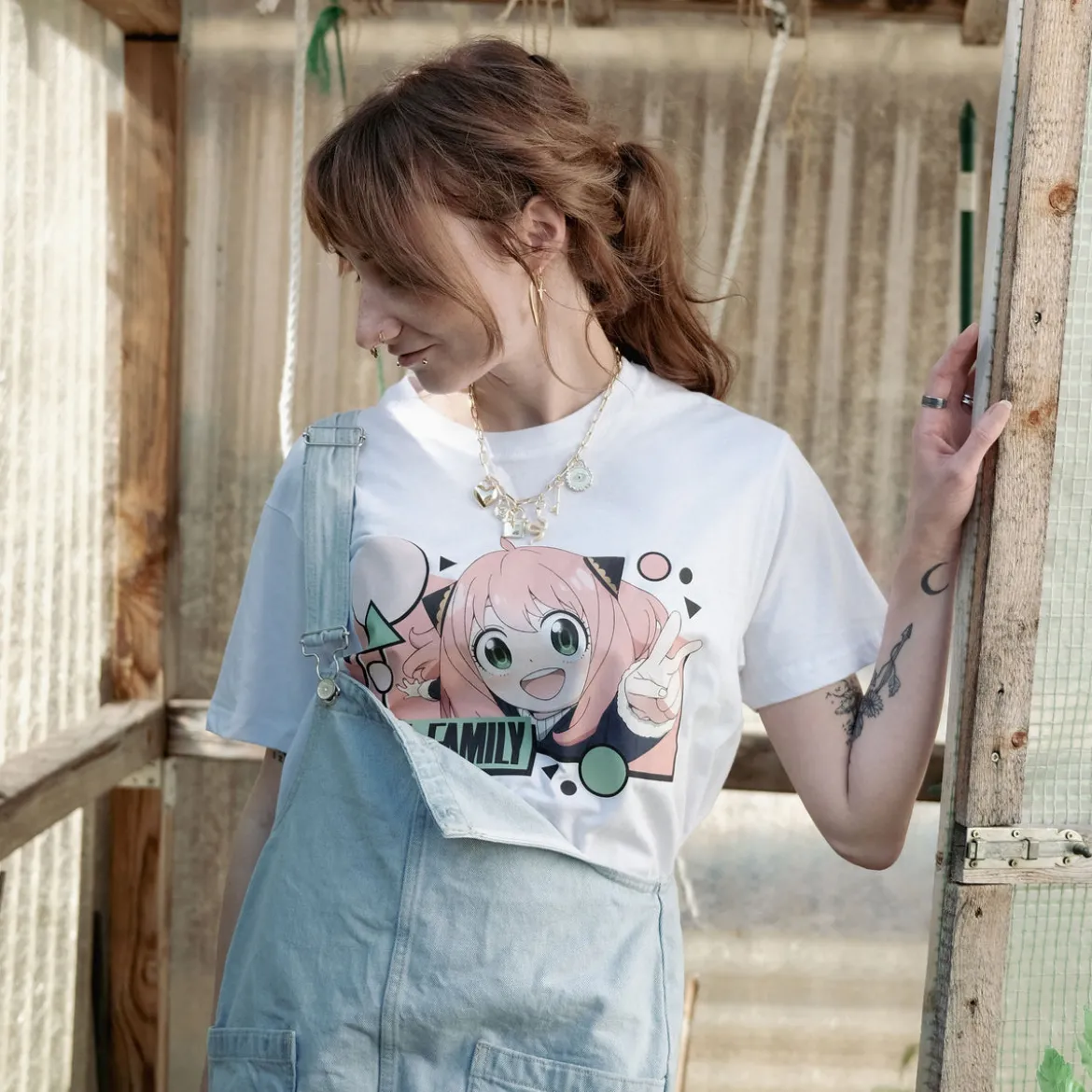 Spy x Family - Anya Flash T-Shirt weiß