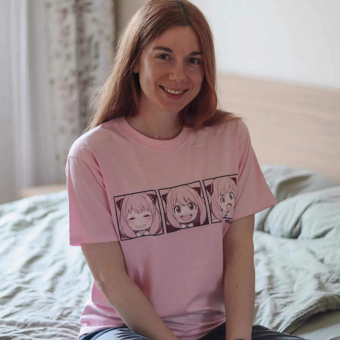 Spy x Family - Anya T-Shirt rosa