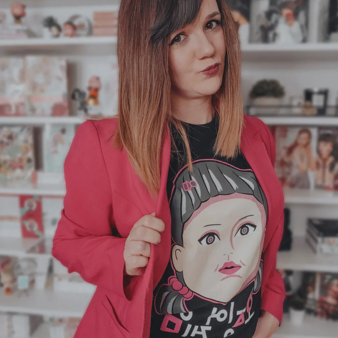 Squid Game - Young-Hee Doll T-Shirt schwarz