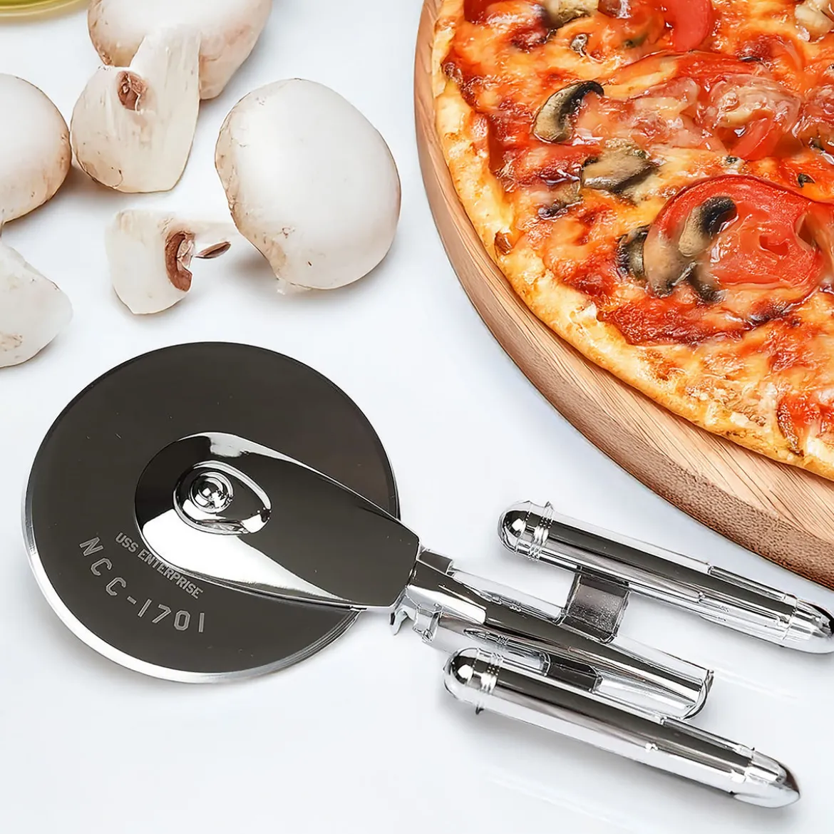 Star Trek - USS Enterprise NCC-1701 Pizzaschneider