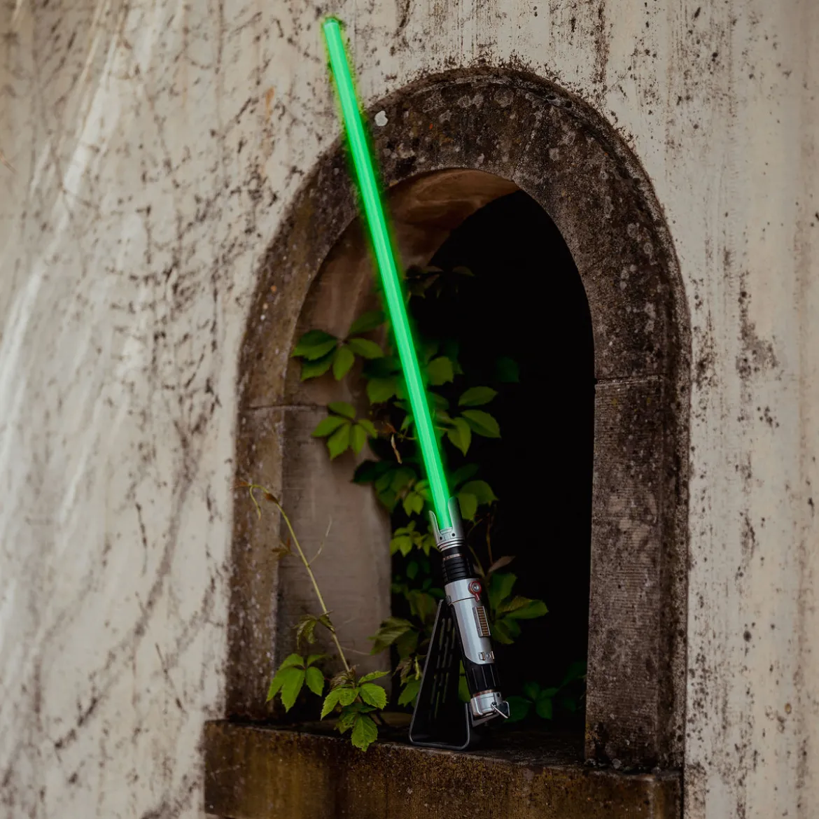 Star Wars Ahsoka - Sabine Wren Force FX Elite Black Series Lichtschwert