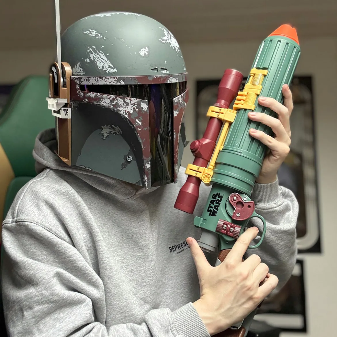 Star Wars - Boba Fett EE-3 Nerf Blaster mit Licht und Sound 1:1