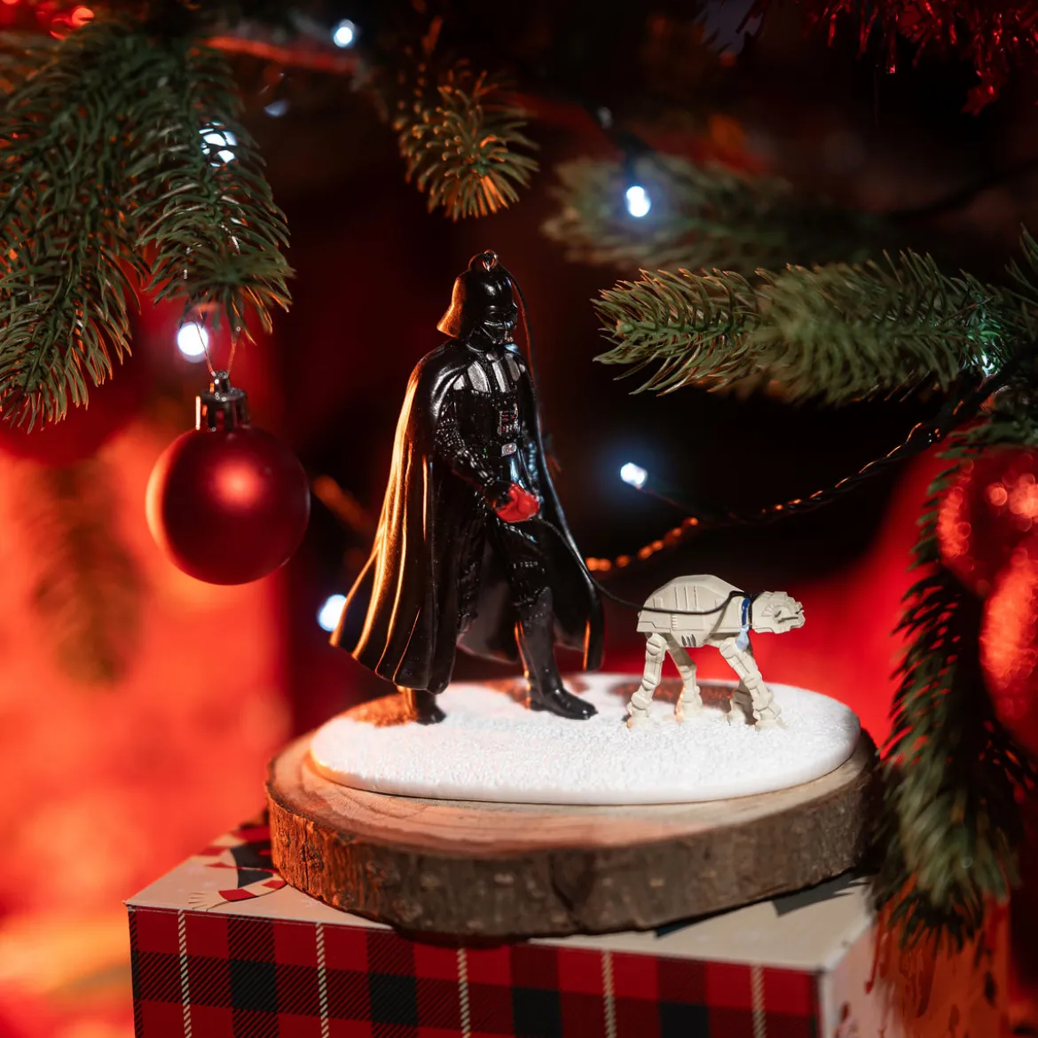 Star Wars - Darth Vader mit AT-AT Weihnachtsbaum-Schmuck