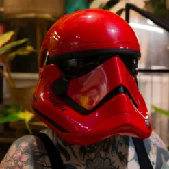 Star Wars - Galaxy‘s Edge Captain Cardinal Black Series Helm Replik