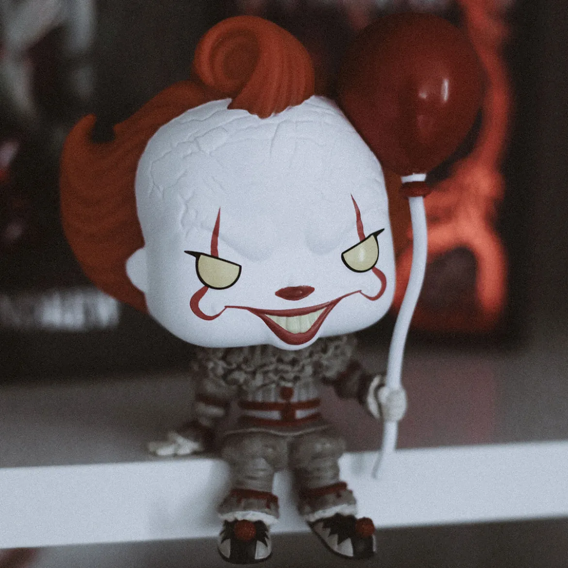 Stephen Kings ES - Pennywise Horror Sitters Funko Pop Figur