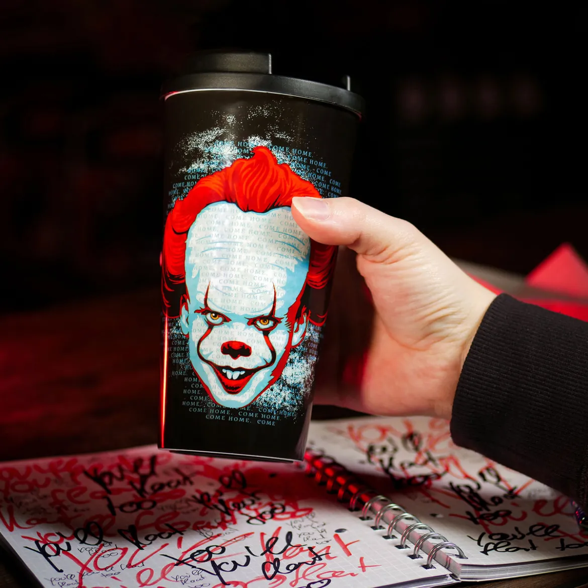 Stephen Kings ES - Pennywise To Go Becher