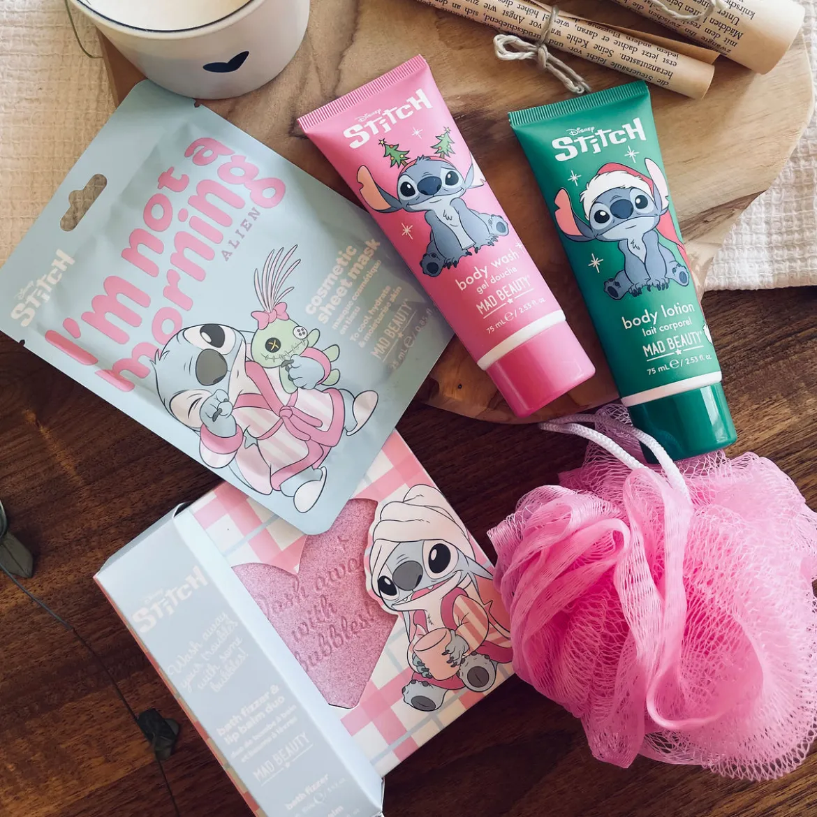 Stitch Lippenbalsam und Badefizzer Kosmetikset - Lilo & Stitch