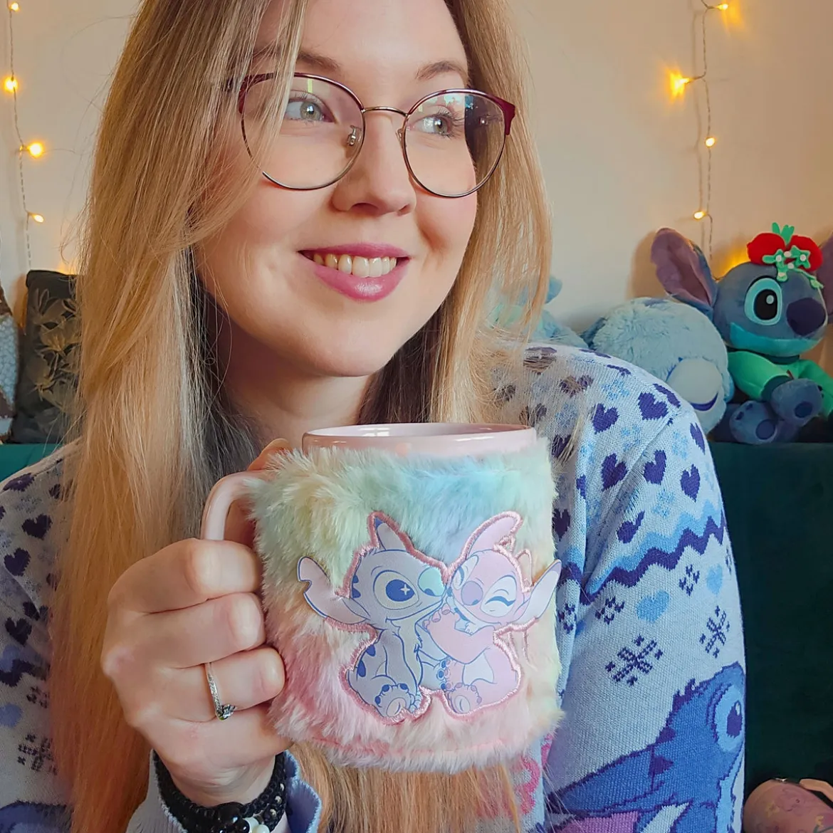 Stitch und Angel Tasse mit Plüschüberzug - Lilo & Stitch