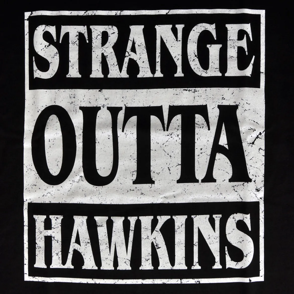 Strange Outta Hawkins T-Shirt schwarz