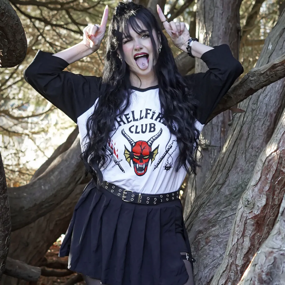 Stranger Things - Hellfire Club Wappen Longsleeve