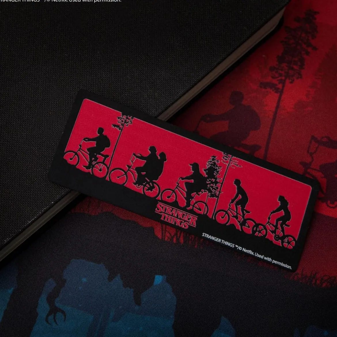 Stranger Things Lesezeichen Silhouette Metal