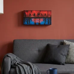 Stranger Things - Two Worlds Wandbild mit Licht