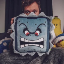 Super Mario - Thwomp Mocchi-Mocchi Plüsch Figur