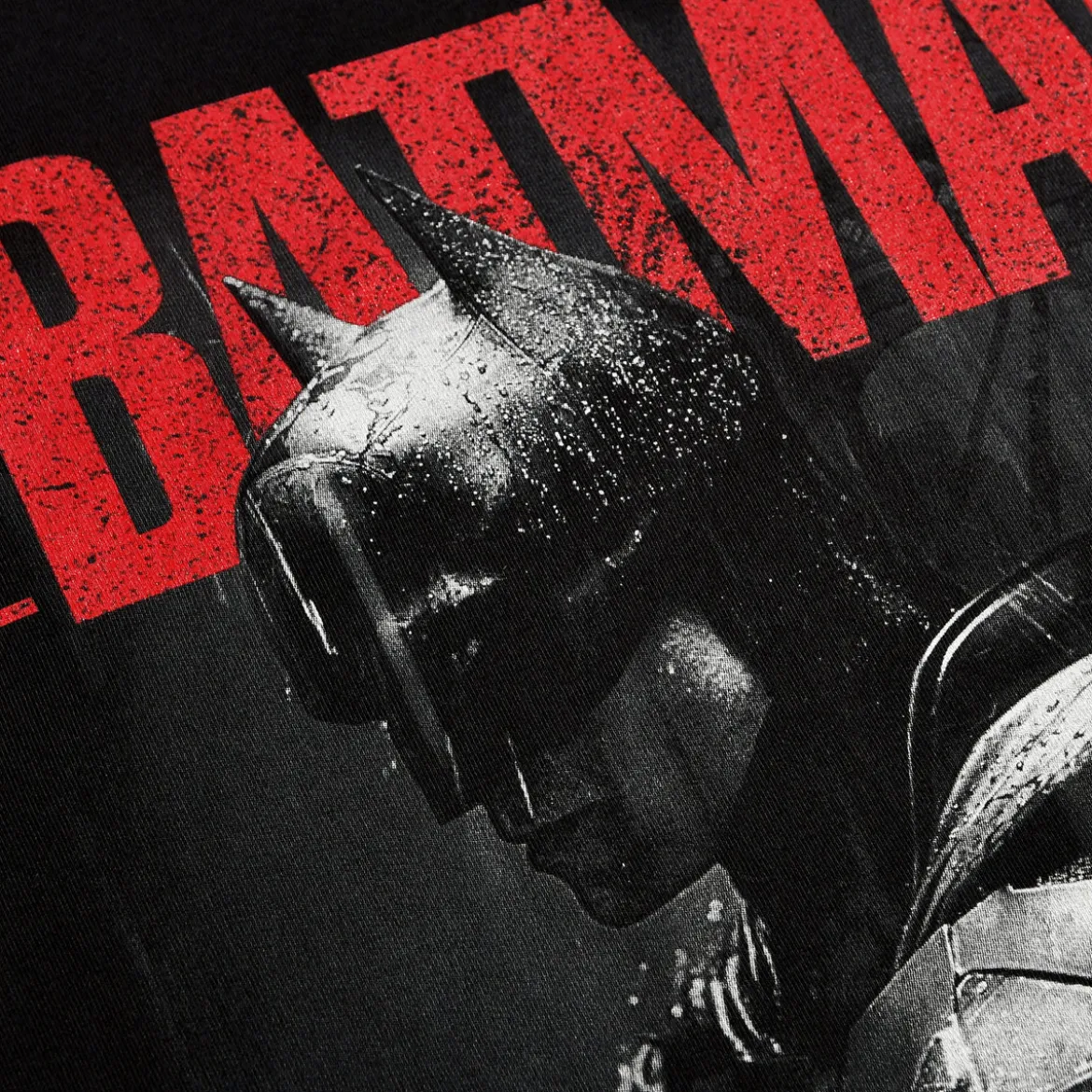 The Batman - Standing In The Rain T-Shirt schwarz