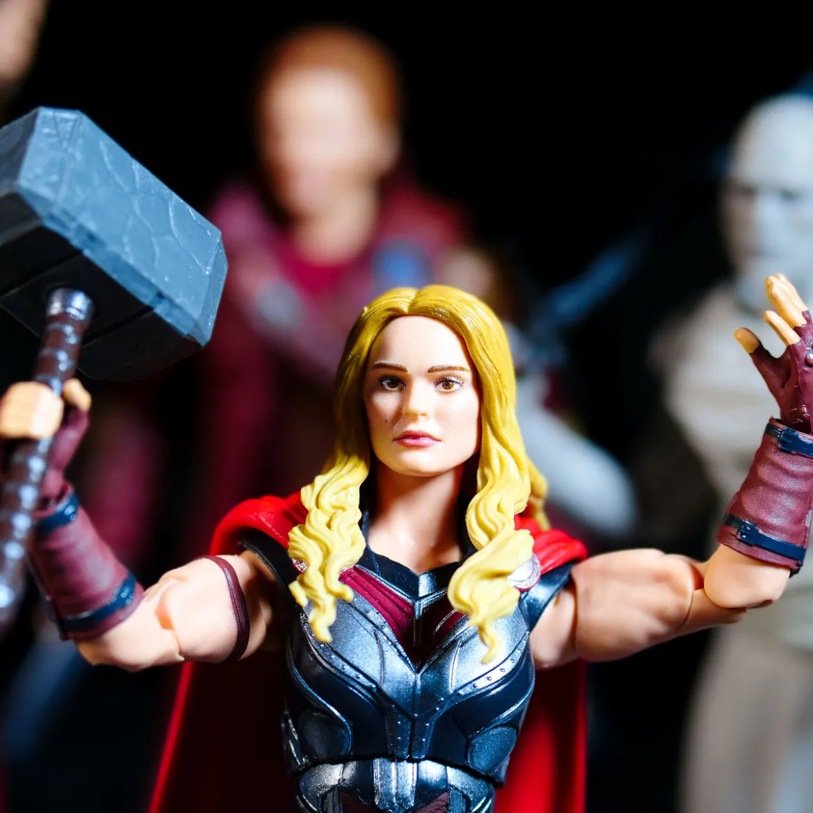 Thor: Love and Thunder - Mighty Thor Actionfigur