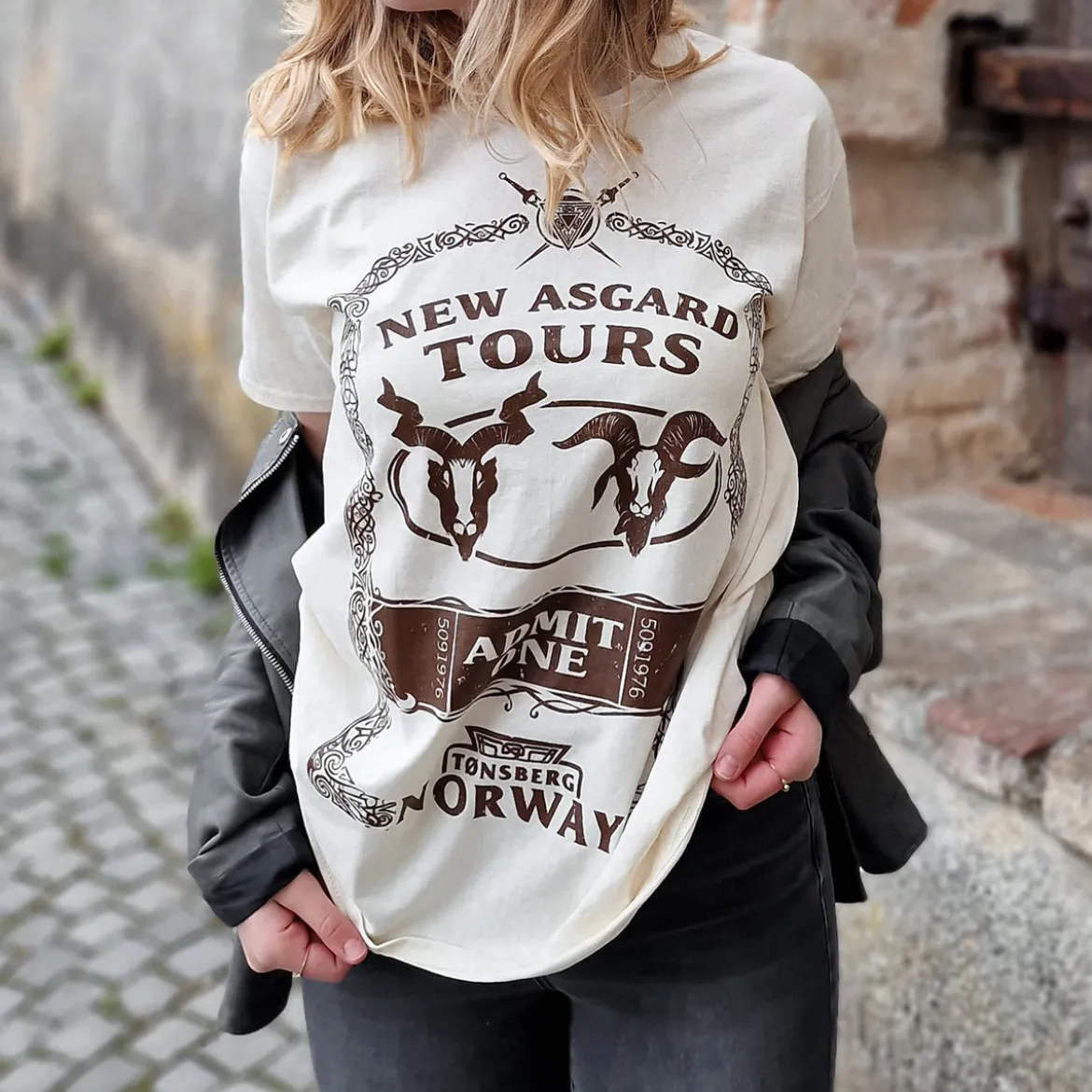 Thor Love & Thunder - New Asgard Tours T-Shirt