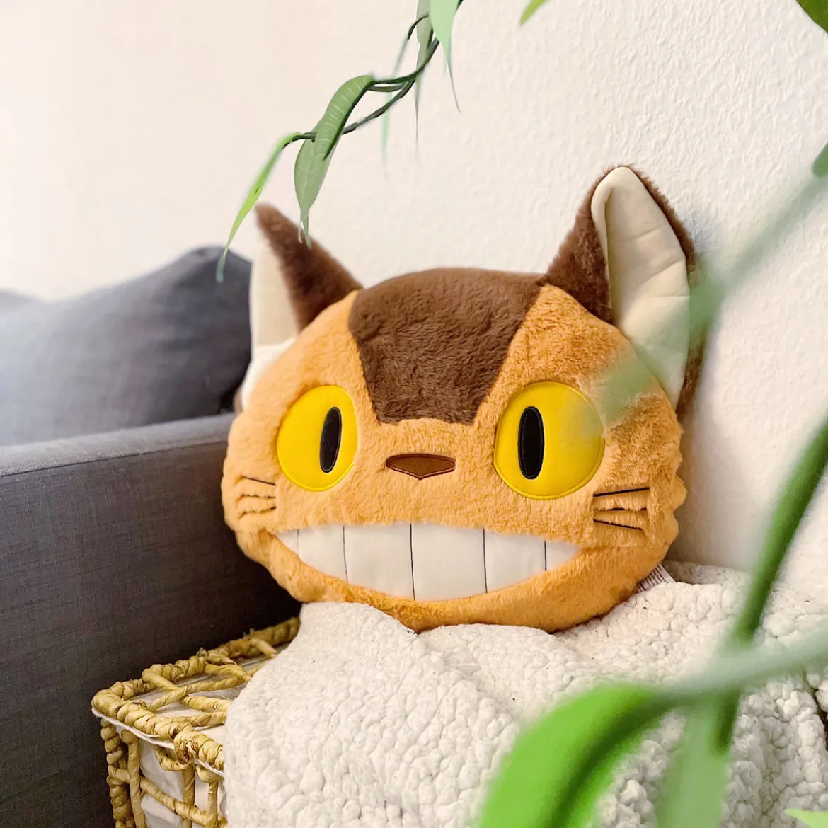 Totoro - Katzenbus Nakayoshi Plüsch Kissen
