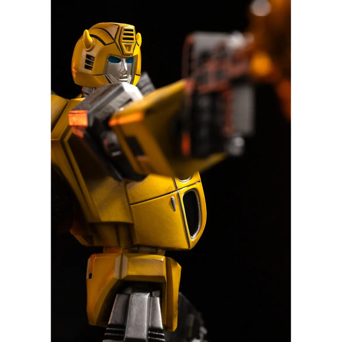 Transformers Demi Art Scale Statue 1/20 Bumblebee 30 cm
