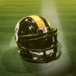 Transformers x NFL Actionfigur Pittsburgh Steelers:
