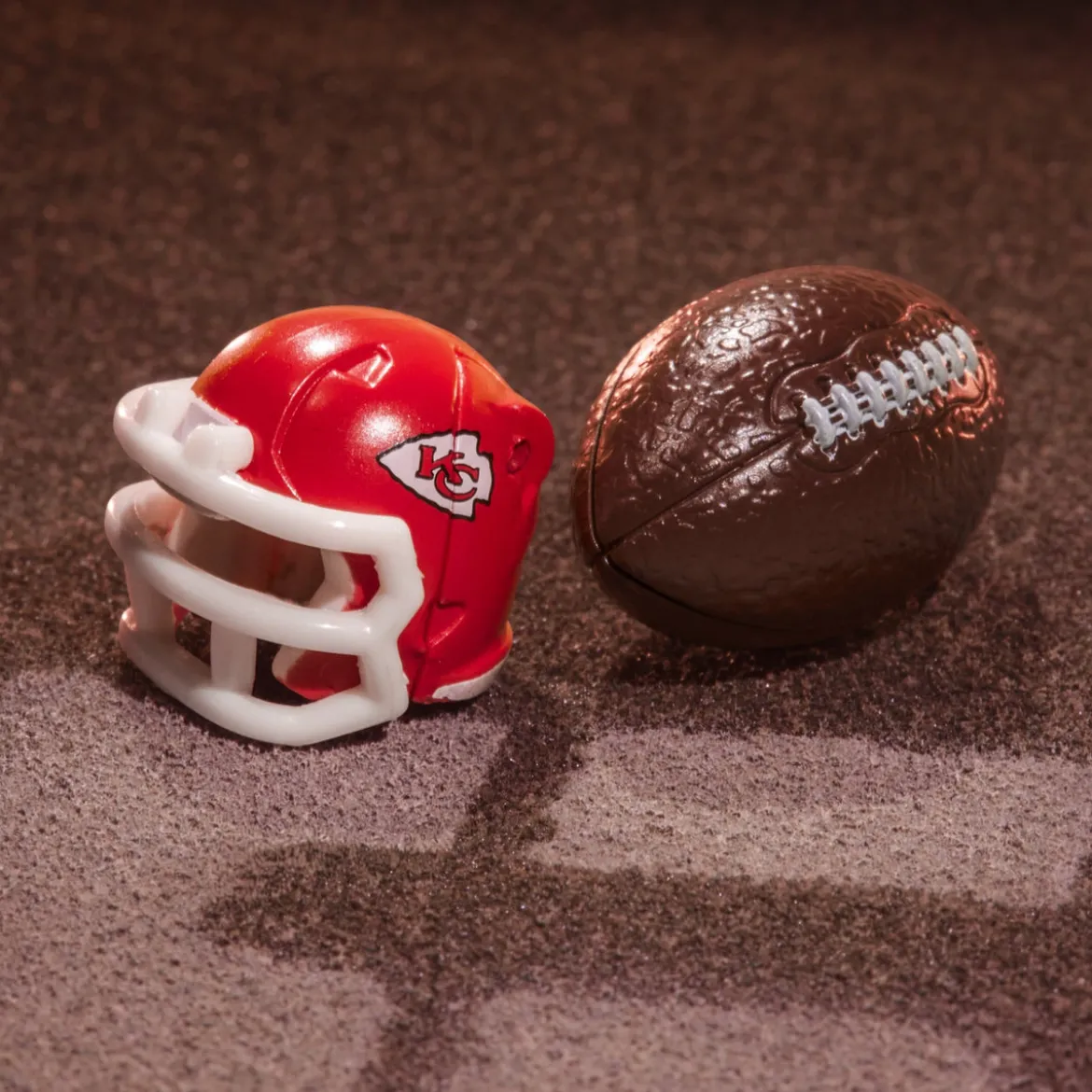 Transformers x NFL Actionfigur Kansas City Chiefs: KC-59 14