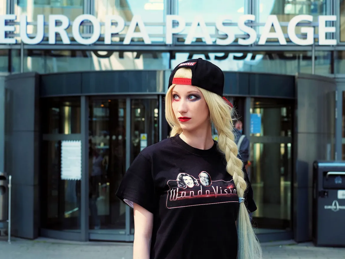 WandaVision - Logo T-Shirt schwarz