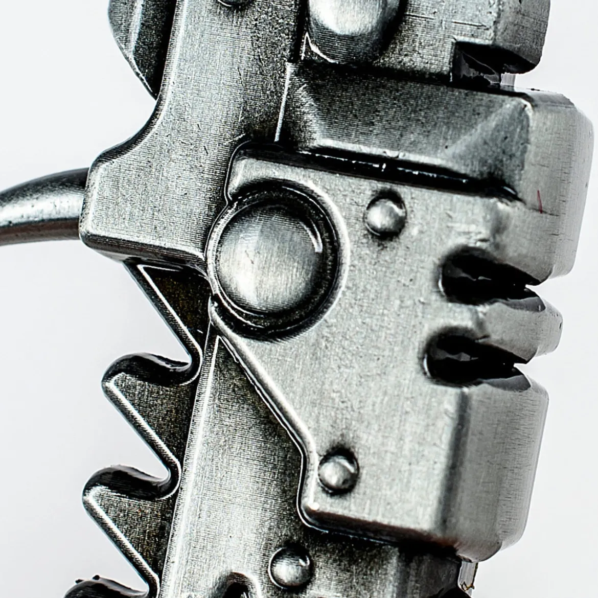 Warhammer 40,000 Flaschenöffner Chaos Chainsword