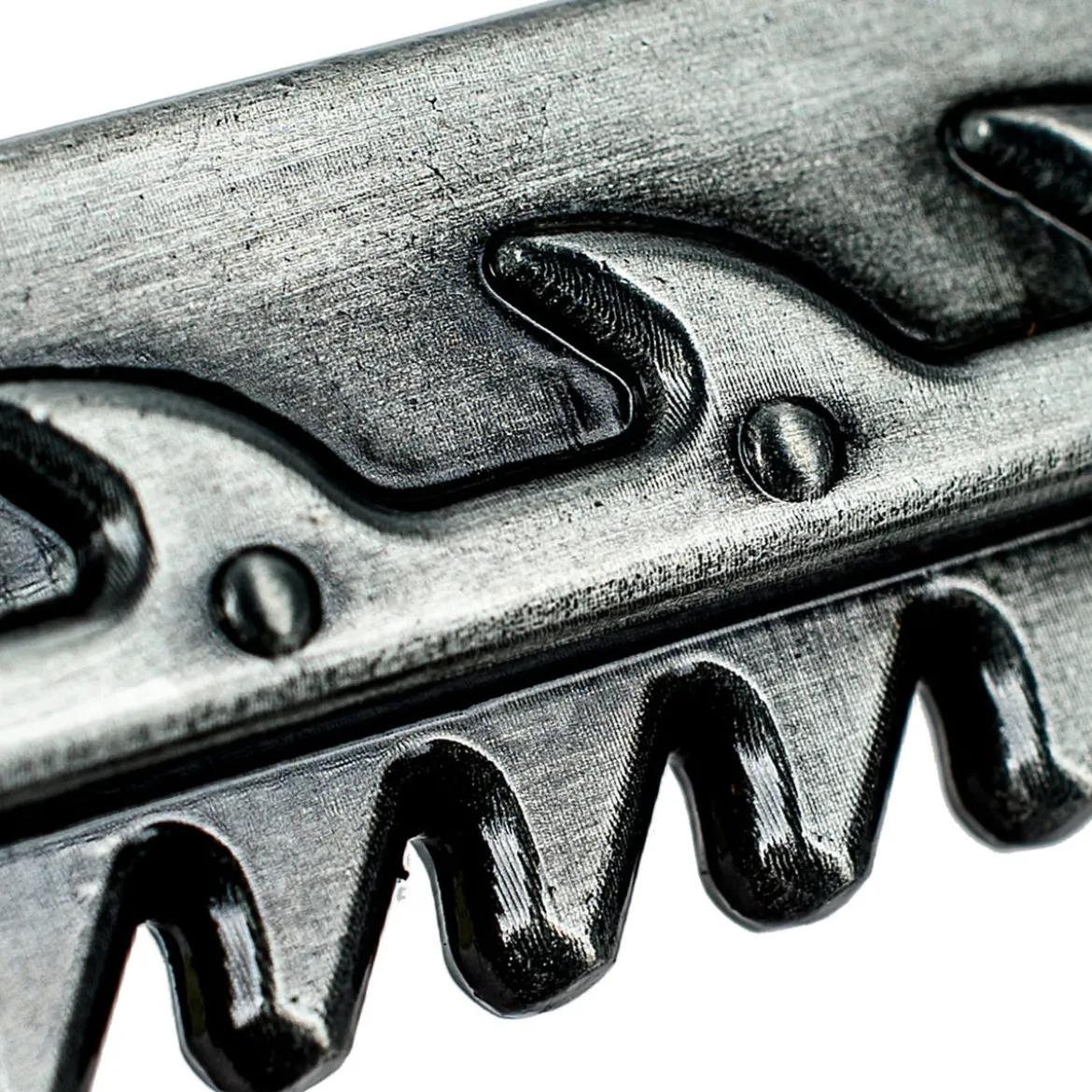 Warhammer 40,000 Flaschenöffner Chaos Chainsword