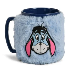Winnie Puuh - I-Aah Tasse mit Plüschüberzug