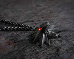 Witcher - Wild Hunt Medaillon mit LED Augen