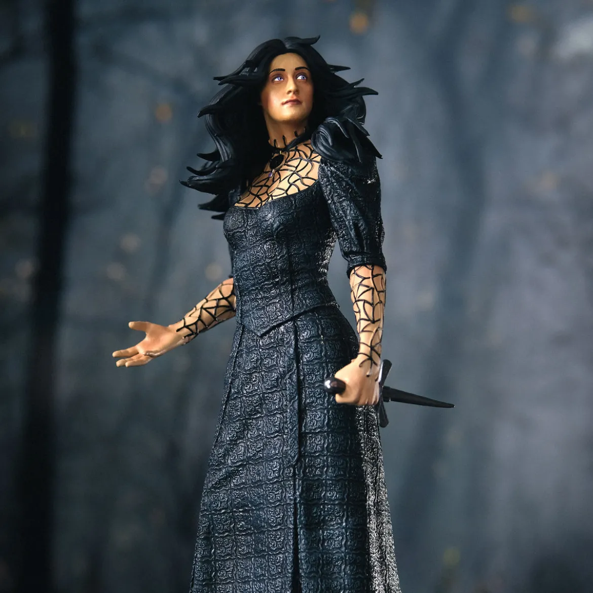 Witcher - Yennefer Statue